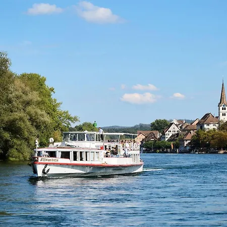 Seeglueck Hafenblick - Stilvolle Direkt Am Und Faehrhafen In Konstanz, In Der Naehe Der Universitaet Apartment Konstanz