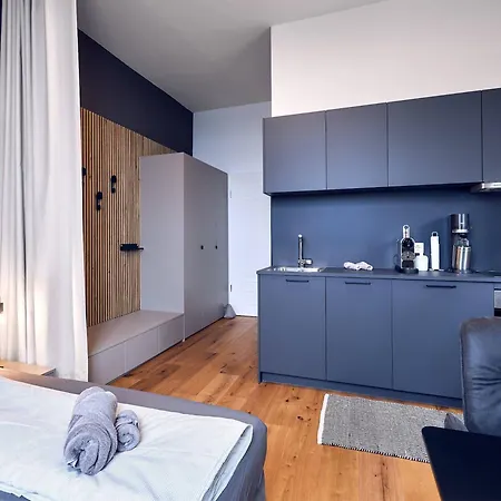 Seeglueck Hafenblick - Stilvolle Direkt Am Und Faehrhafen In Konstanz, In Der Naehe Der Universitaet * קונסטנץ