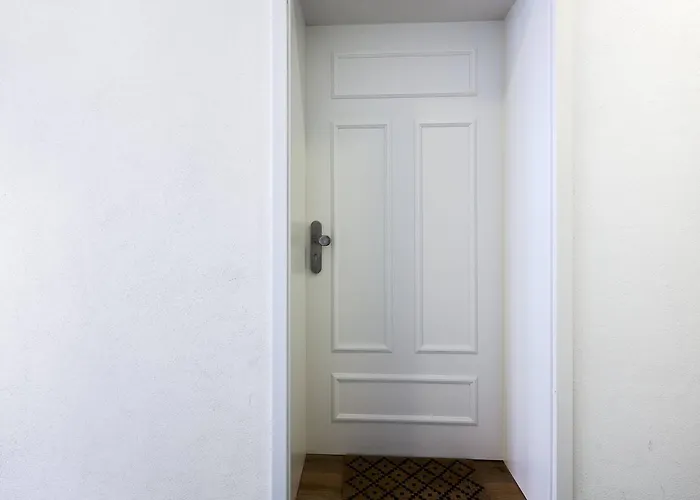 Seeglueck Hafenblick - Stilvolle Direkt Am Und Fährhafen In Konstanz, In Der Nähe Der Universität Apartment *