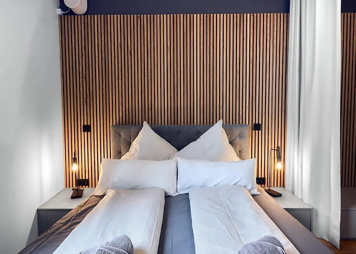 Seeglueck Hafenblick - Stilvolle Direkt Am Und Fährhafen In Konstanz, In Der Nähe Der Universität