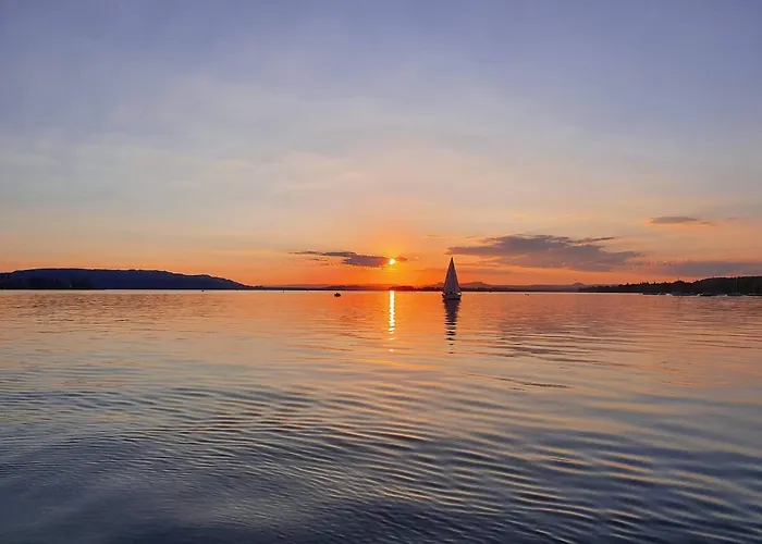 Seeglueck Hafenblick - Stilvolle Direkt Am Und Fährhafen In Konstanz, In Der Nähe Der Universität Apartment *