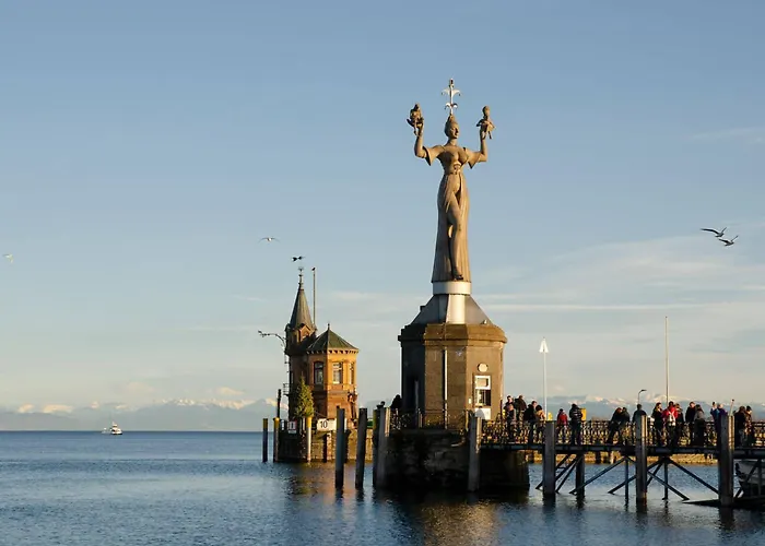 Seeglueck Hafenblick - Stilvolle Direkt Am Und Fährhafen In Konstanz, In Der Nähe Der Universität