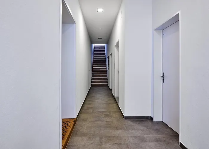 Apartment Seeglueck Hafenblick - Stilvolle Direkt Am Und Fährhafen In Konstanz, In Der Nähe Der Universität *